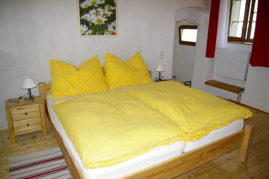 Ferienwohnung Zum Kapuziner Poysdorf Szoba fotó
